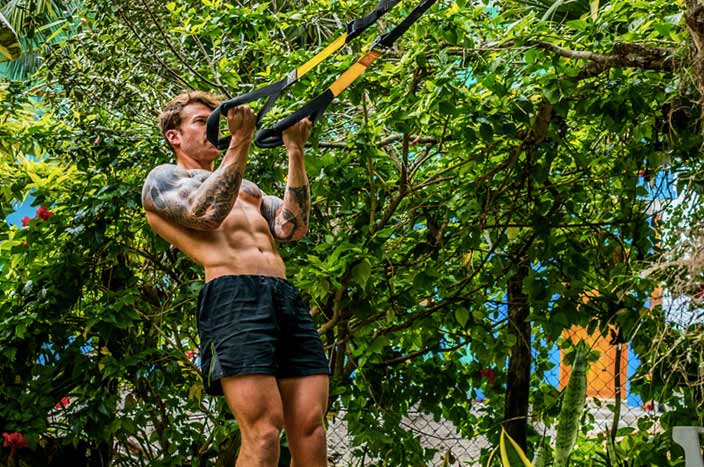 The 9 best TRX arms exercises guide with video technique