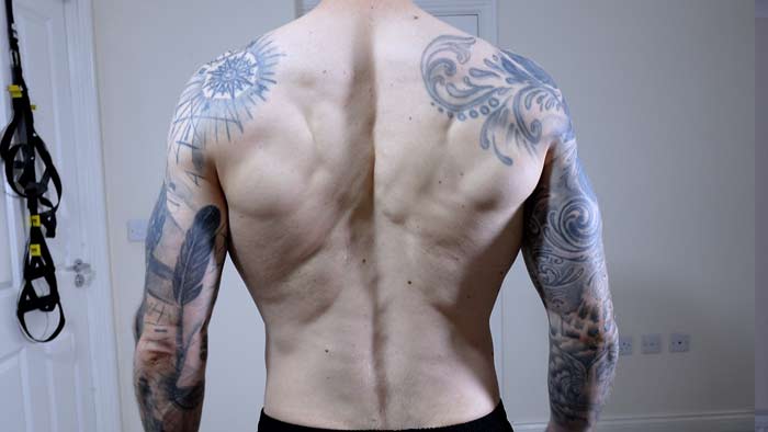 Wide back due to large lat muscles